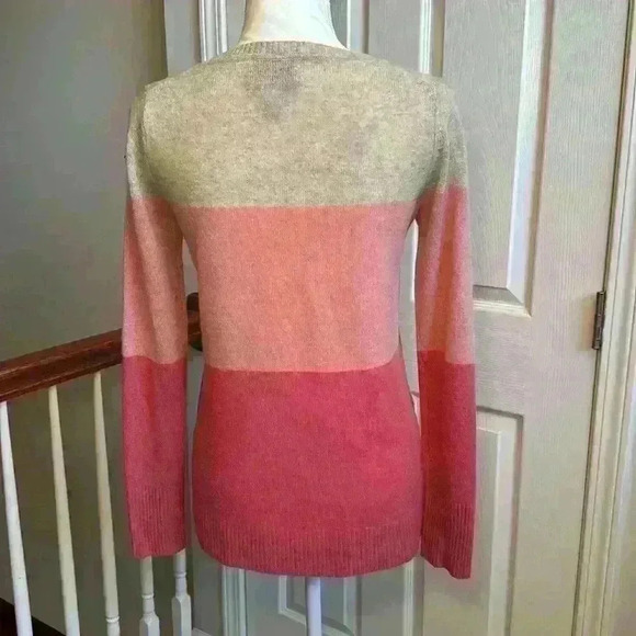 Nanette Lepore 2-Ply 100% Cashmere Knit Crew Neck Beige/Pink Sweater Women Small - Picture 3 of 10